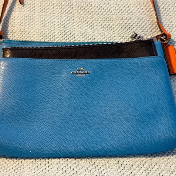 Coach Blue and Black Shoulder Bag - Picture 2 of 10